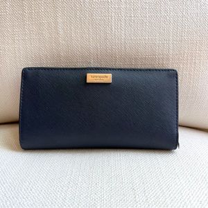 Kate spade New York wallet